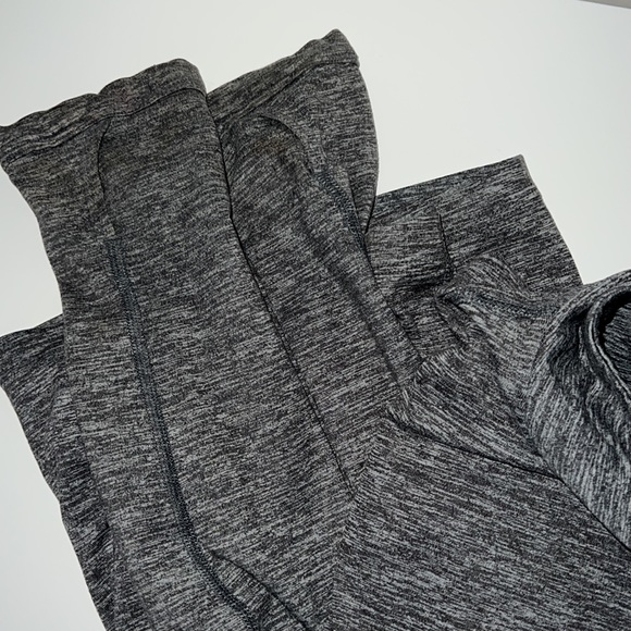 Grey NIKE DRI FIT sweater - Picture 3 of 3